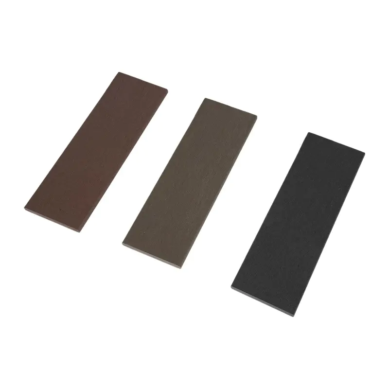 Revêtement de mur extérieur extérieur de planche plate solide imperméable de WPC